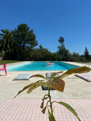 3 pièces au dernier étage dans bastide grassoise